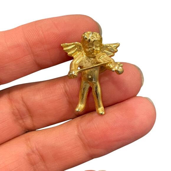 Vintage Gold Tone Angel Cherub pin brooch wing angel violin player collectible - Picture 1 of 7